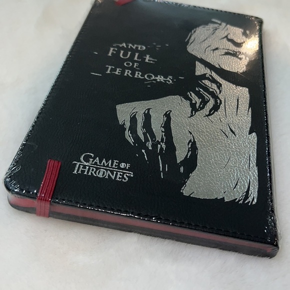 Loot Crate Exclusive Game of Thrones Notebook - Picture 4 of 4